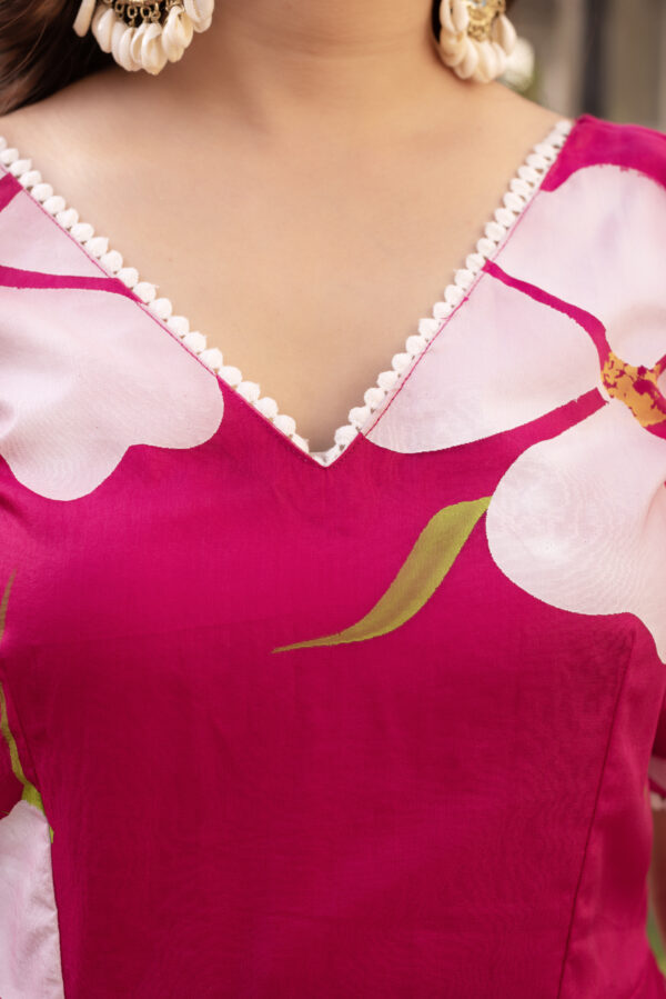 Pink Floral Hand-Painted Anarkali Set. - Image 7