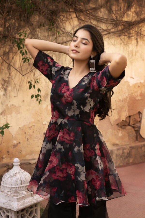 Red & Black Floral Printed Organza Peplem Top With Sharara Set - Image 4
