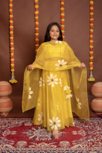 Tyohaar Kids Mustard Yellow Organza Lehanga  Set